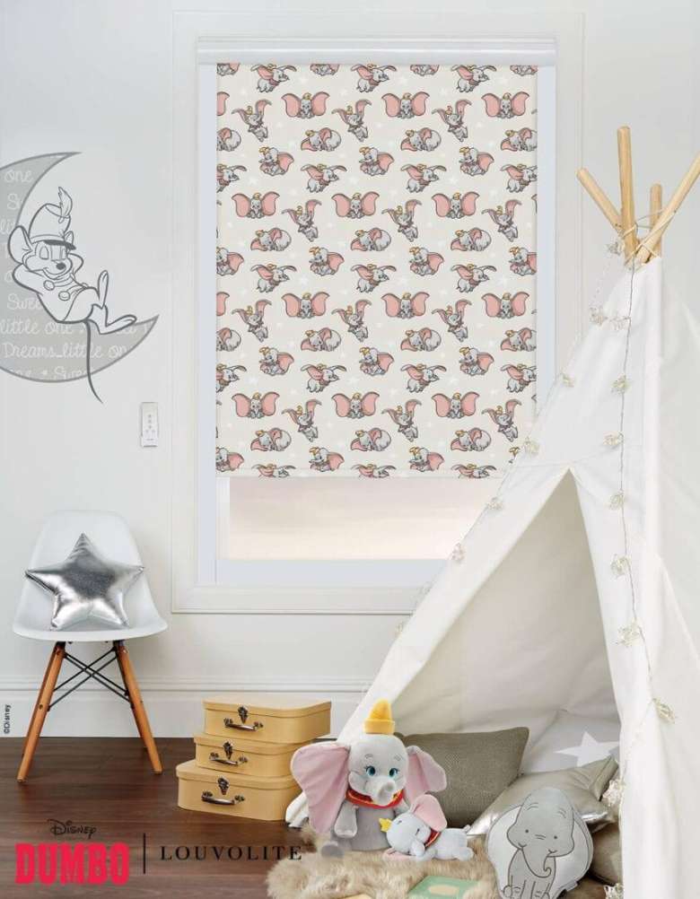 Blackout kids blinds